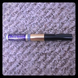 Brand new primer  + black mascara